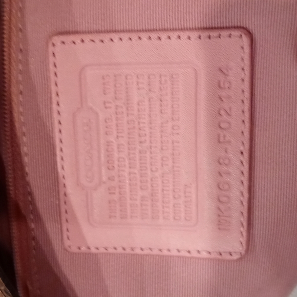 Coach vintage signature bag. - Picture 11 of 14